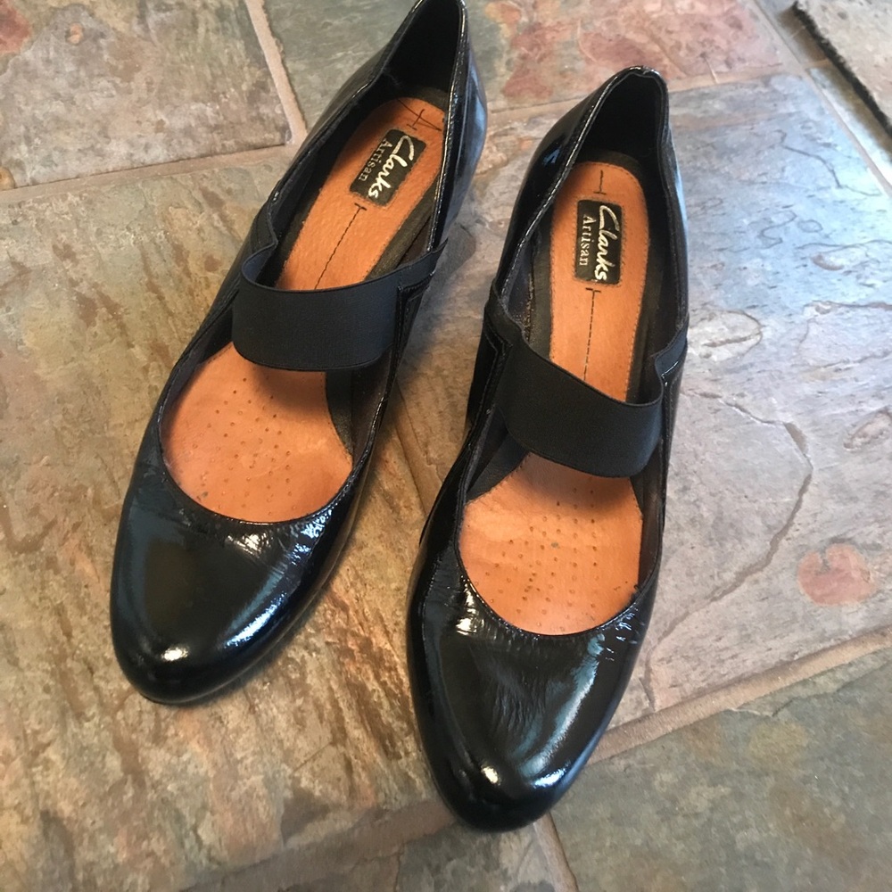 COPY - Clarke’s Artisan black parent leather pumps